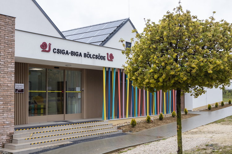 bölcsőde visszatérés munka anya-