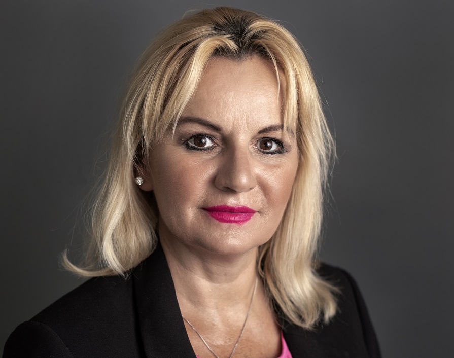Oláh Katalin Diófa Alapkezelő HR igazgató családbarát megtartás-
