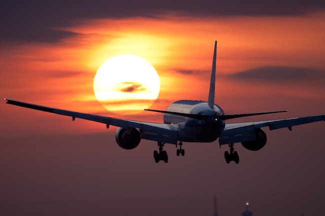 repülőgép szerelő aeroplex-