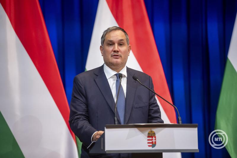 Minimálbér 2026: így emeli a kormány a fizetéseket