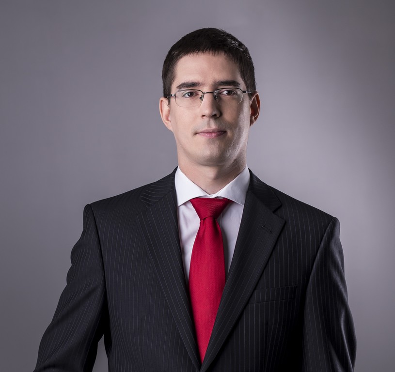Munkajogi szakértő - dr. Kovács Krisztián LL.M., nemzetközi üzleti jogi szakjogász