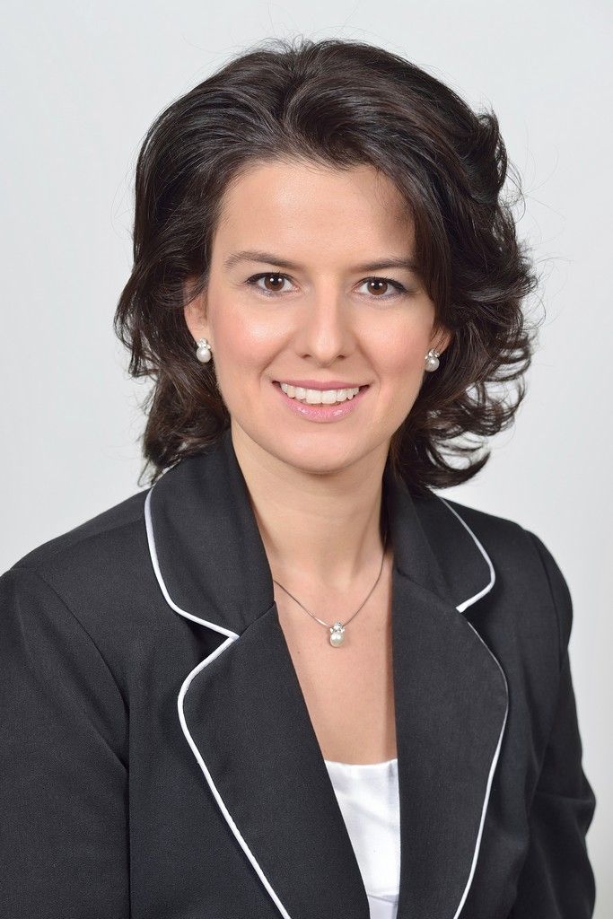 Király Éva