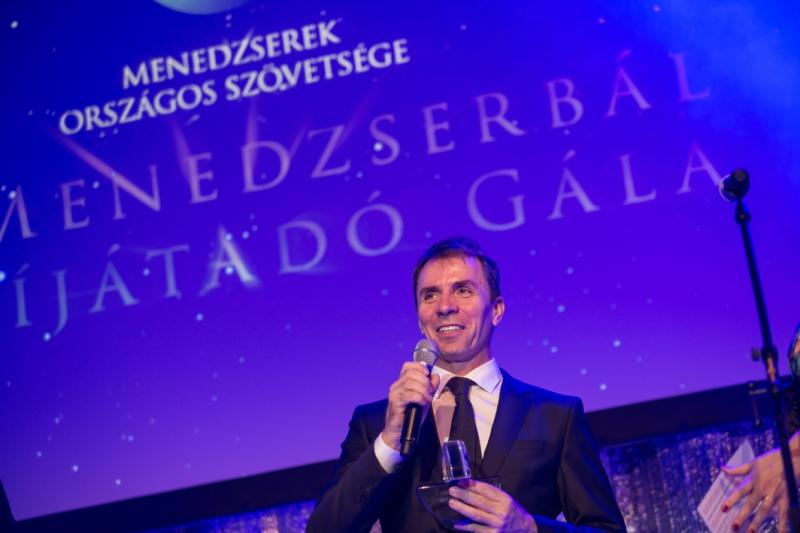 Váradi József