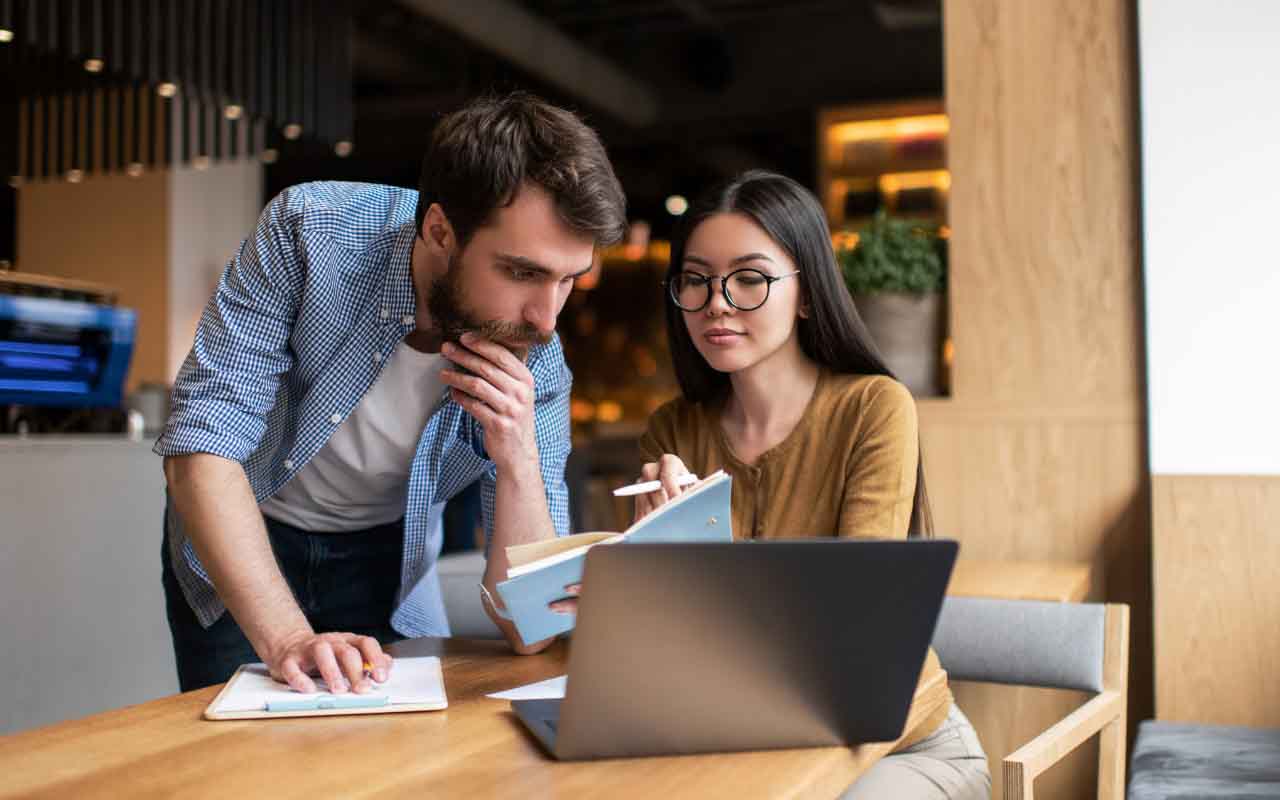 Milyen online marketingesként dolgozni?