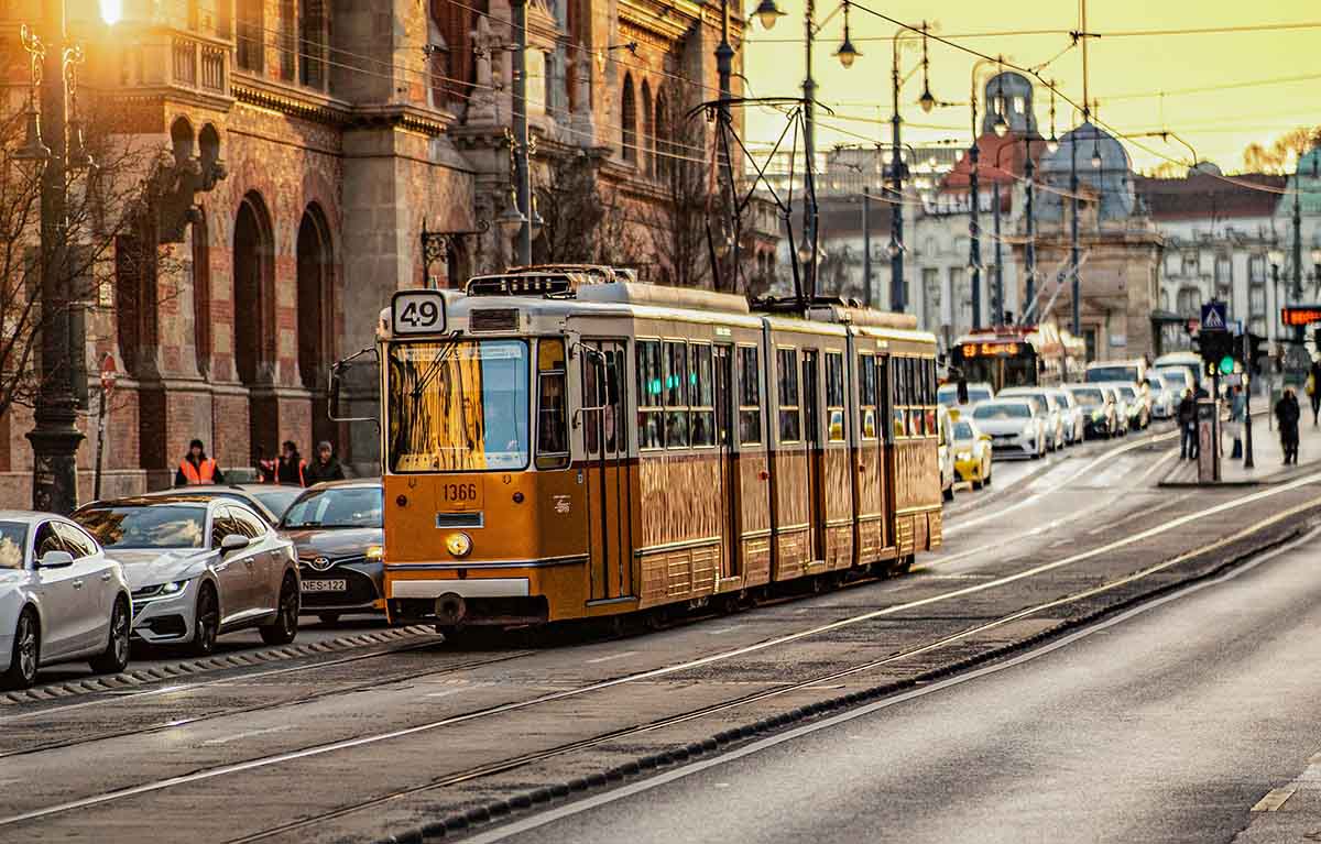 Ismerjük meg a sokoldalú közlekedési mobilalkalmazást!