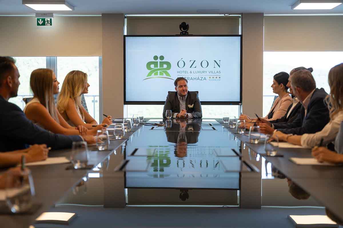 Évindítás felsőfokon a Hotel Ózonban: egy hely, ahol a profizmusnak a Mátra adja a hátteret