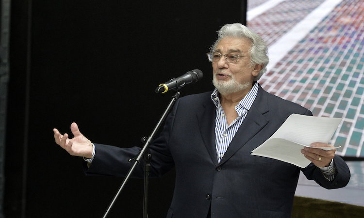 Plácido Domingo concert egészségügyi dolgozó