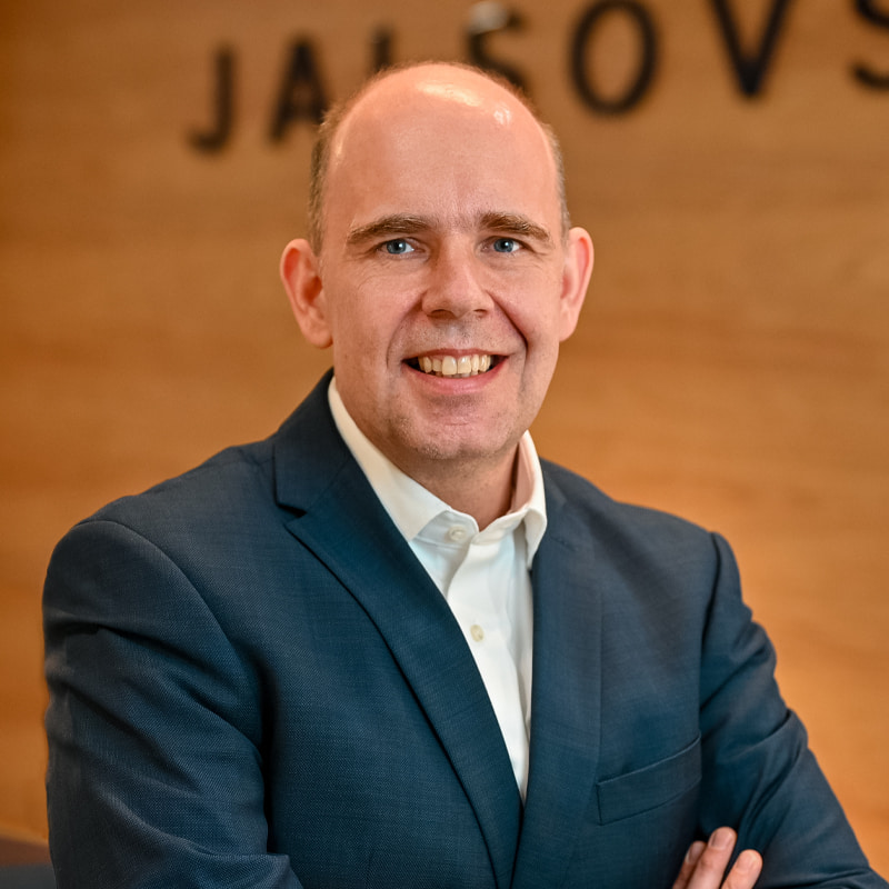 Önálló jogi technológiai csoport indul a Jalsovszkynál