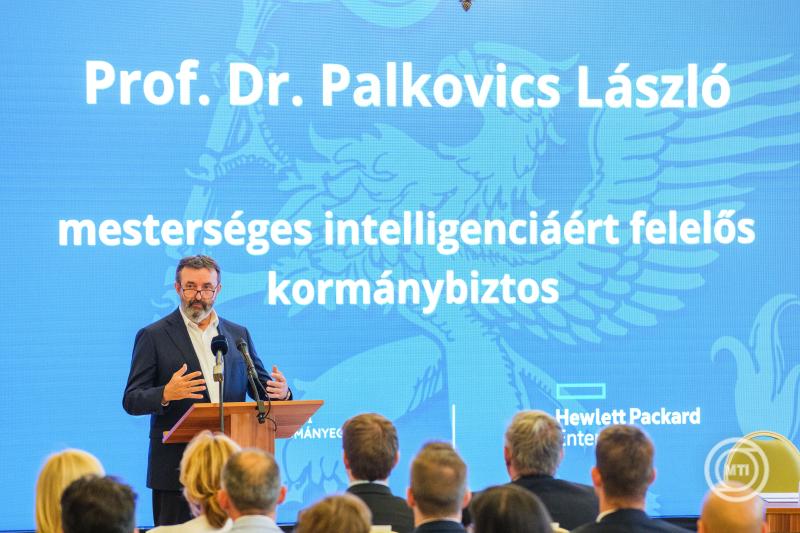 Szuperszámítógép robbantja be a mesterséges intelligenciát Szegeden