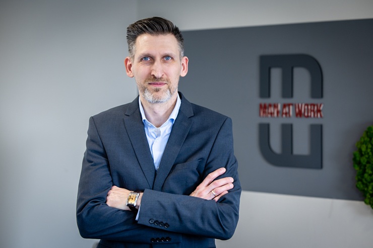 Berta Gábor, ügyvezető