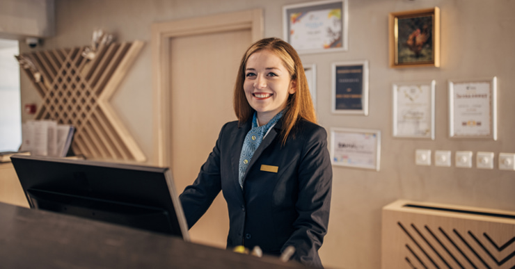 Rugalmas munkavállalói létszám, kiszámítható költség – megoldás a HoReCa- és a f