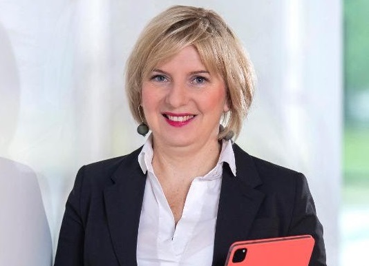 hr