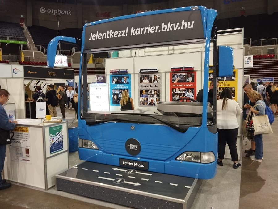 Nemcsak buszvezetőből van hiány, hanem háttérszemélyzetből is: a BKV nem hiányozhatott