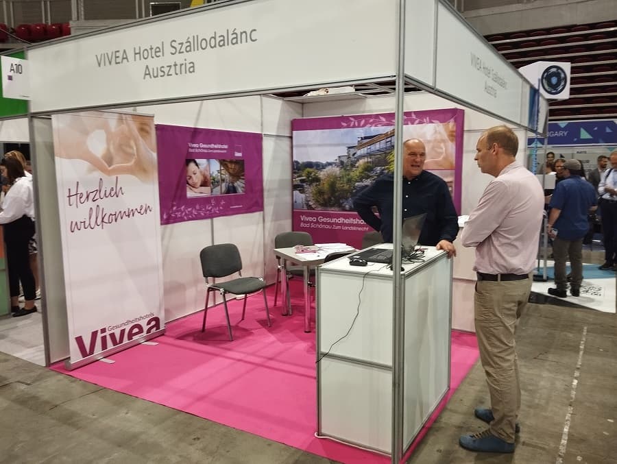 Itt most kevesen, de sokan érdeklődtek az ausztriai szállodai munkalehetőségek iránt