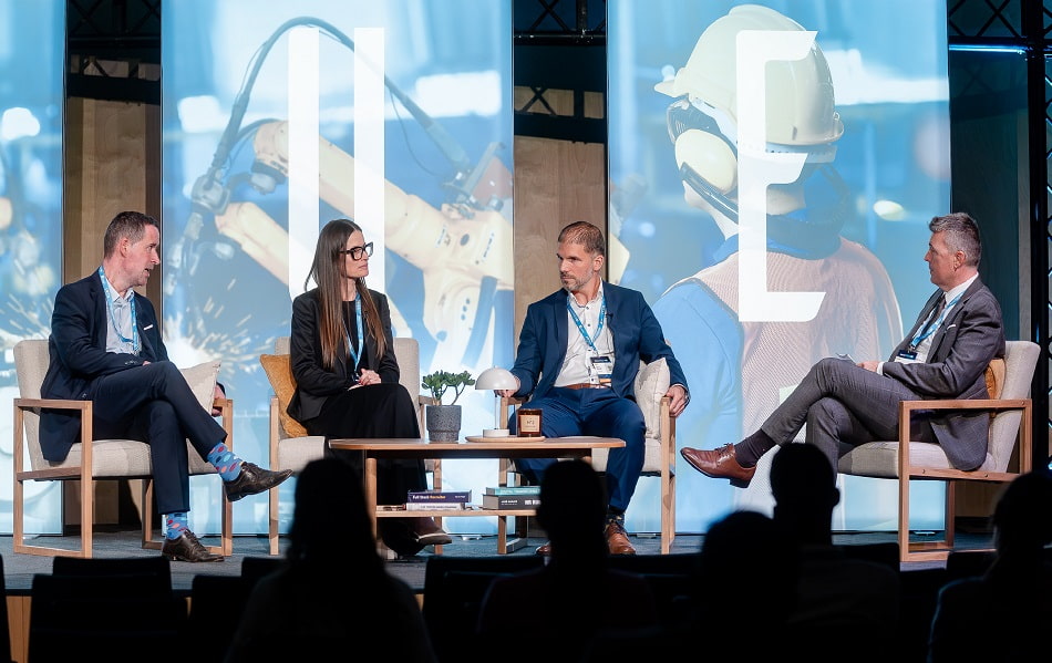 Recruitech Blue cikk CEO-