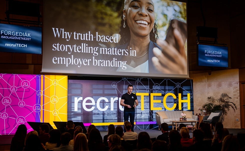 Bryan Adams a konferencián