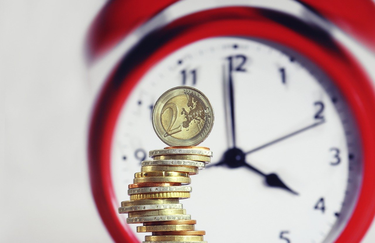 Mennyi az annyi, avagy vágyálom, vagy valóság a kétszámjegyű béremelés?