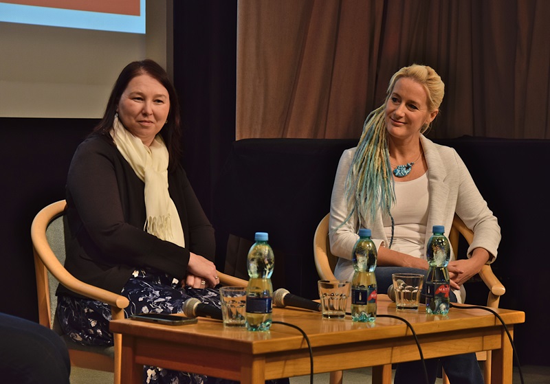 Dr. Balázsi Katalin és Kis-Tóth Ágnes