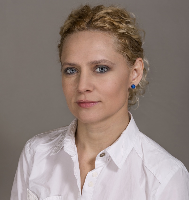 hr